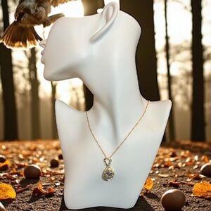 Gorgeous Gold Owl Pendant Necklace - NWOT